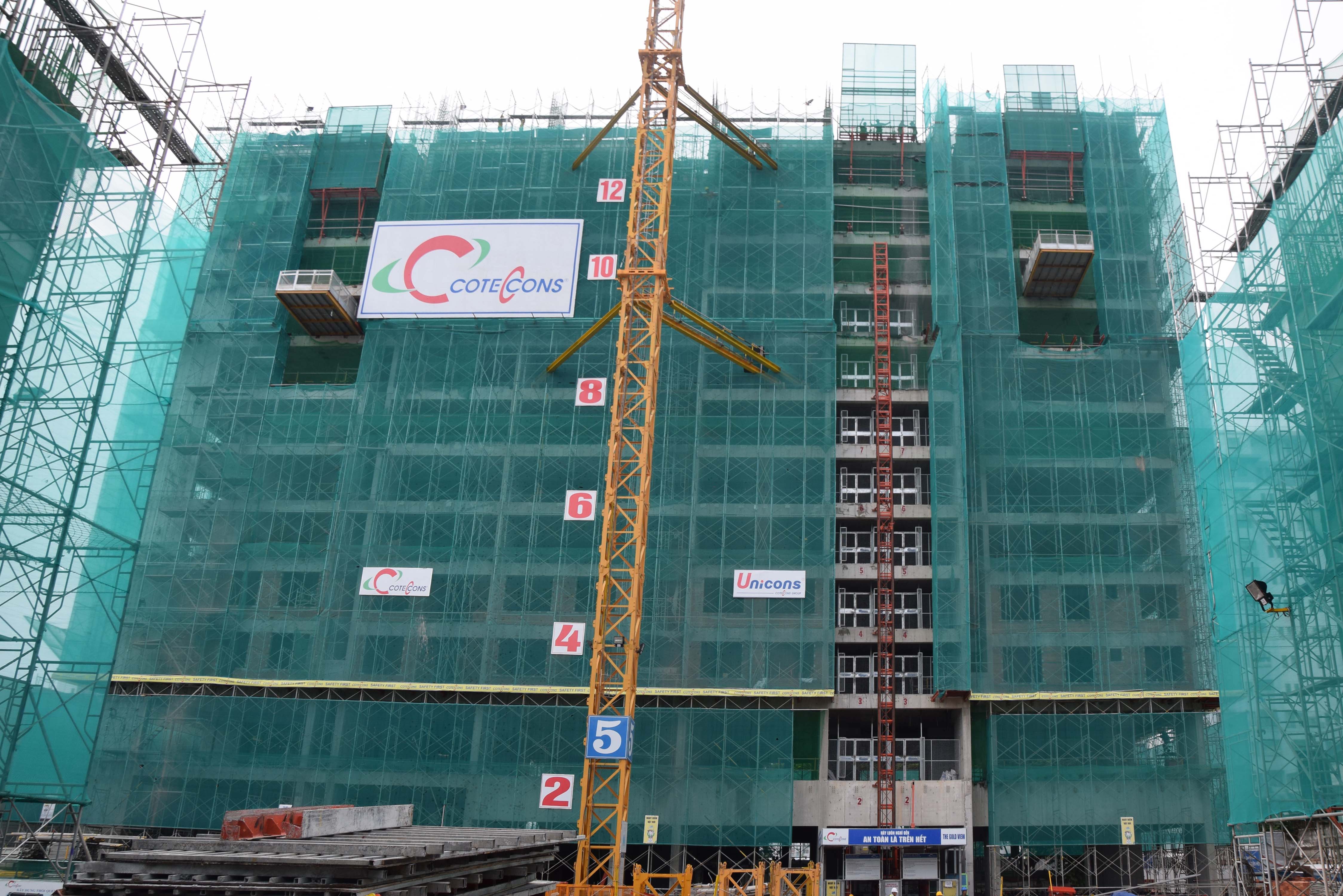 Hình thực tế tại công trường The GoldView cập nhật ngày 22.6.2016